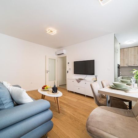 Ninas Apartman Zagreb Buitenkant foto
