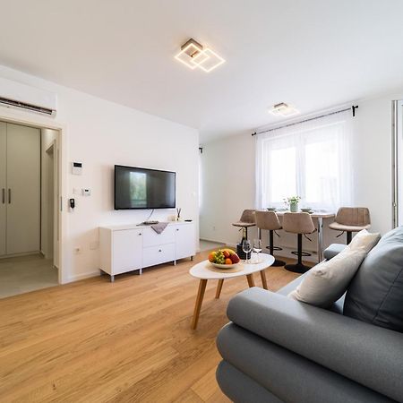 Ninas Apartman Zagreb Buitenkant foto
