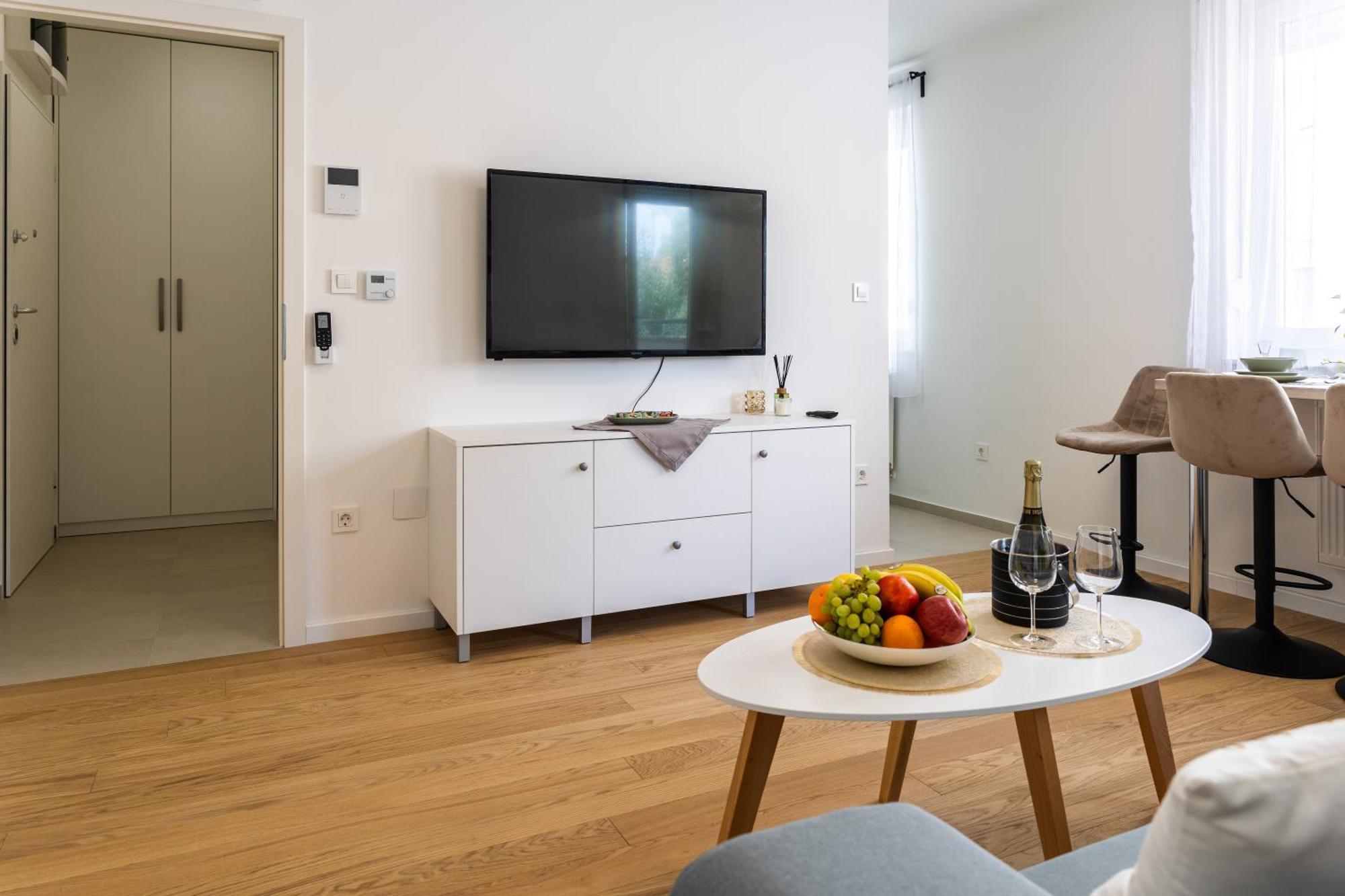 Ninas Apartman Zagreb Buitenkant foto